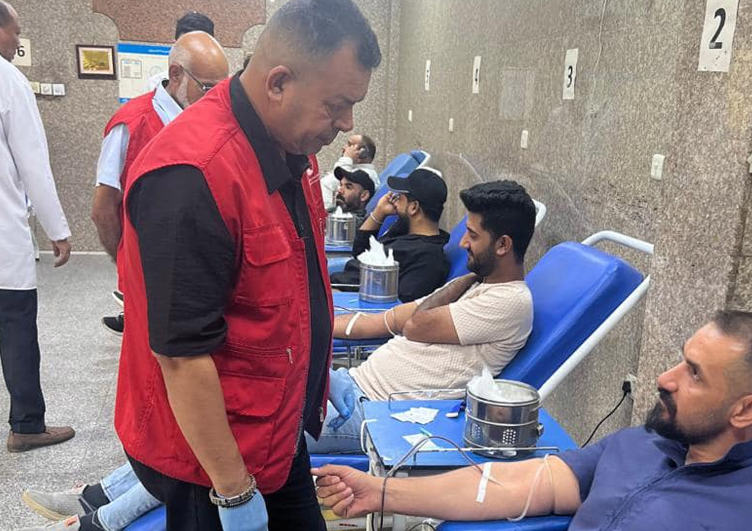 فريق وزاري من المركز الوطني لنقل الدم ينفذ زيارة ميدانية إلى مركز أمراض الدم الوراثية في البصرة